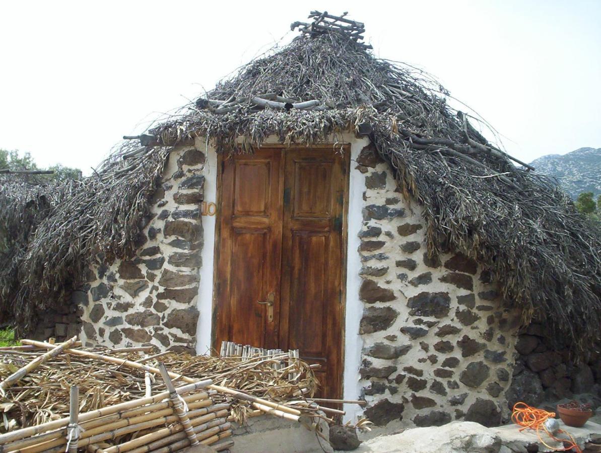 Ovile Juanne Loddo Orosei Exterior foto